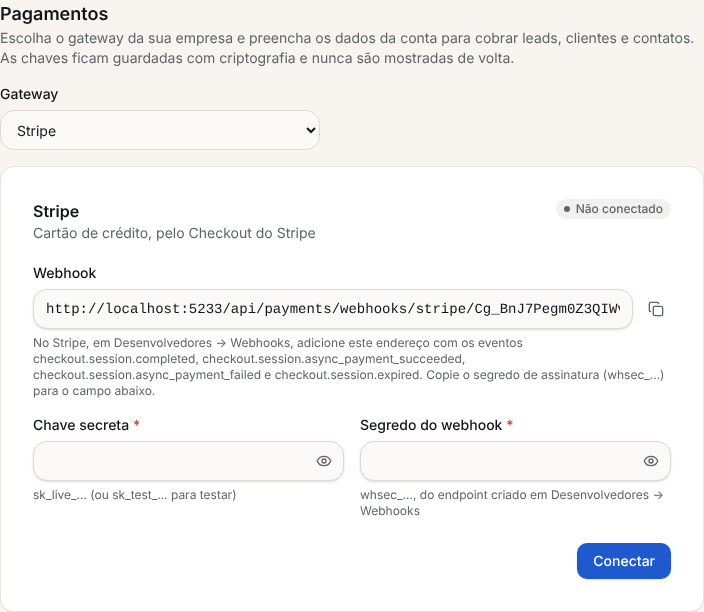 Seção Pagamentos com o Stripe escolhido: campo Webhook com o endereço para copiar, chave secreta e segredo do webhook