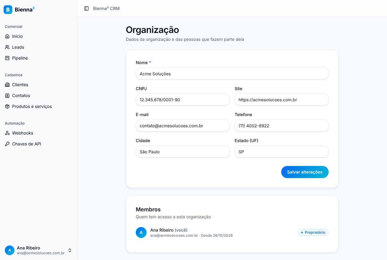 Página Organização com o formulário de dados da empresa e a lista de membros